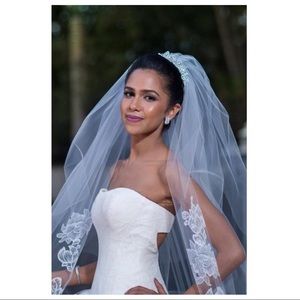 Vera Wang Lisbeth veil